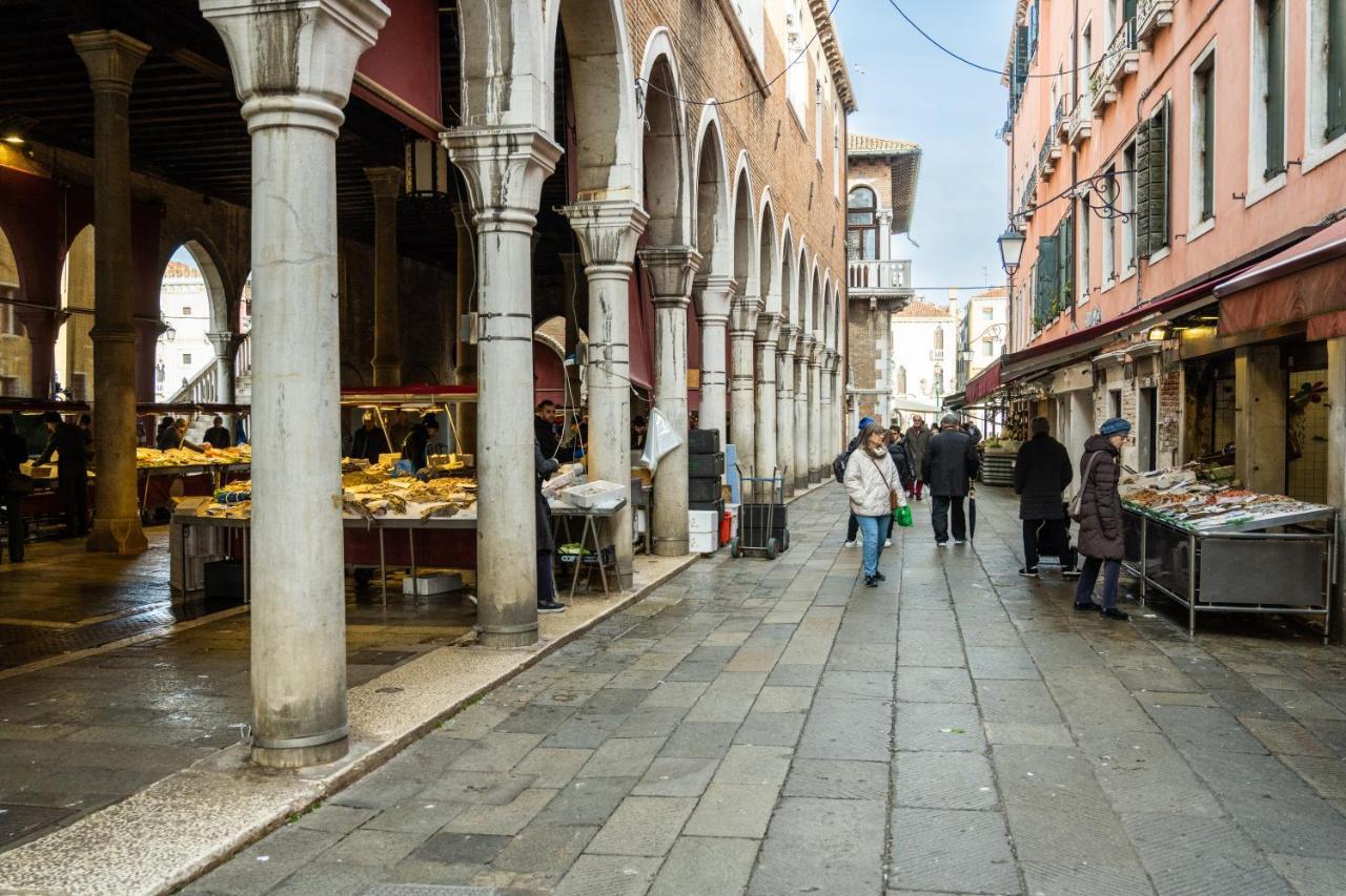 Ca' Del Mercato Venecia Exterior foto